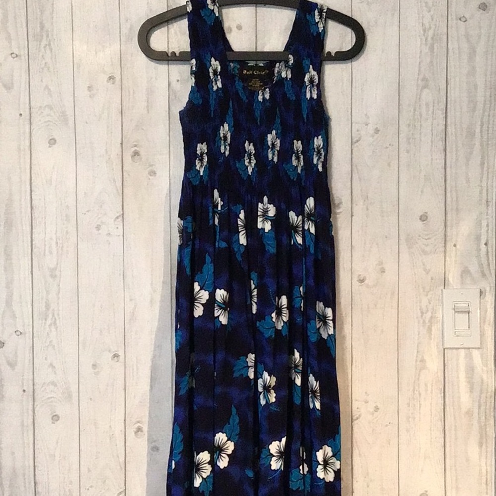 EUC Women’s O/S Hawaiian 🌺 Maxi Dress